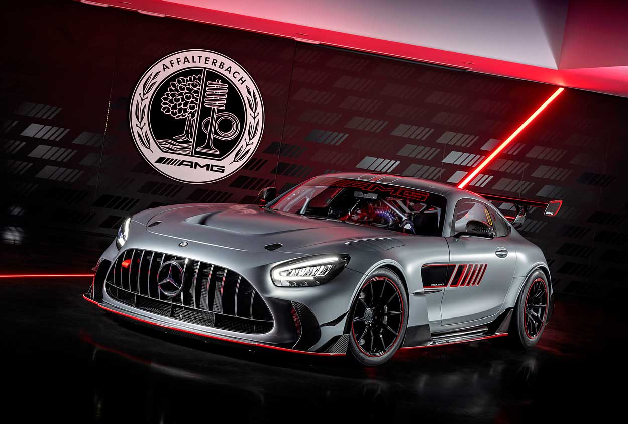 Купе Mercedes-AMG_GT_Track_Series_2023