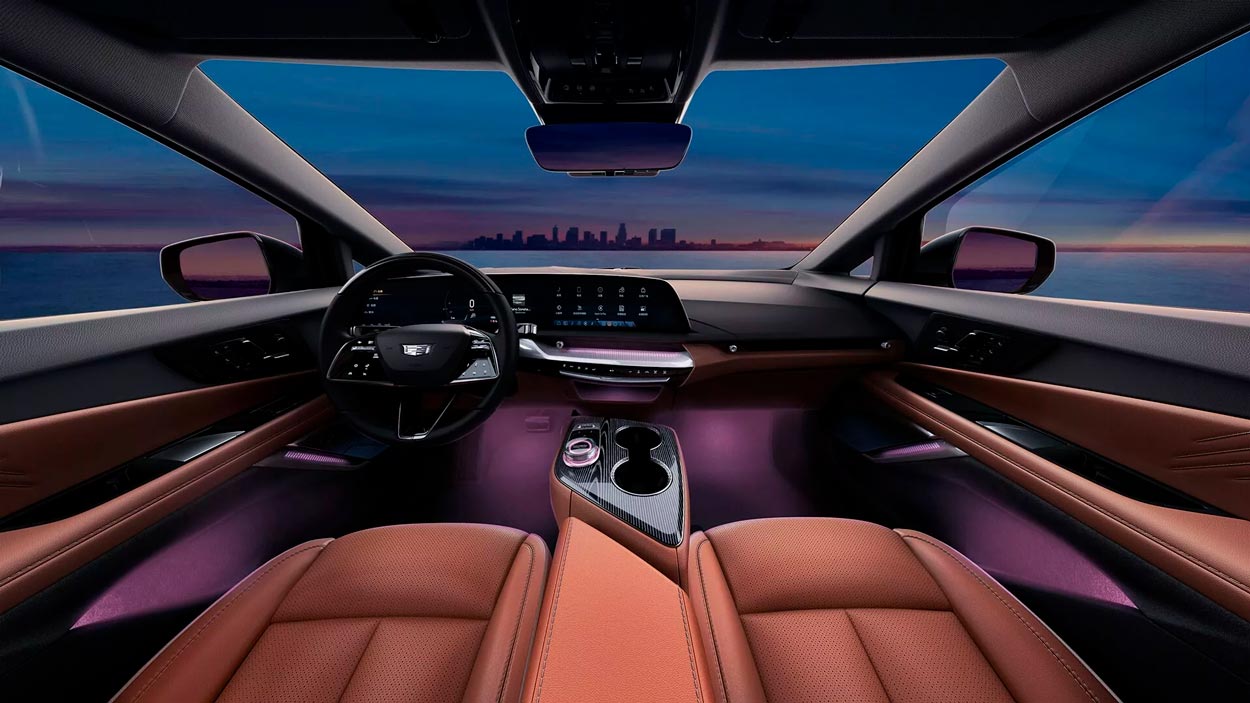 Салон Cadillac-Optiq-China-2025