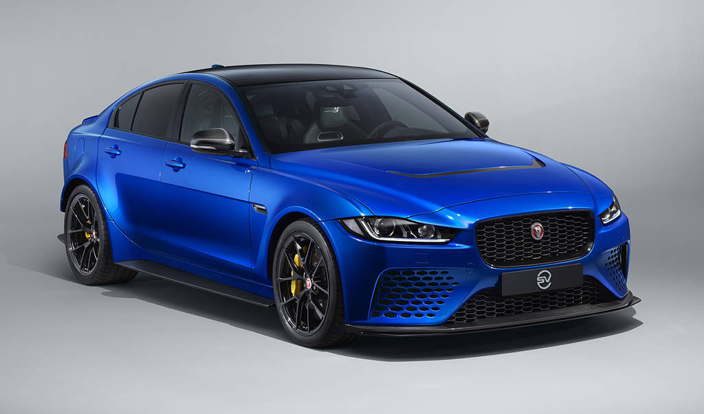 Седан Jaguar XE SV Project 8 Touring specification 2019
