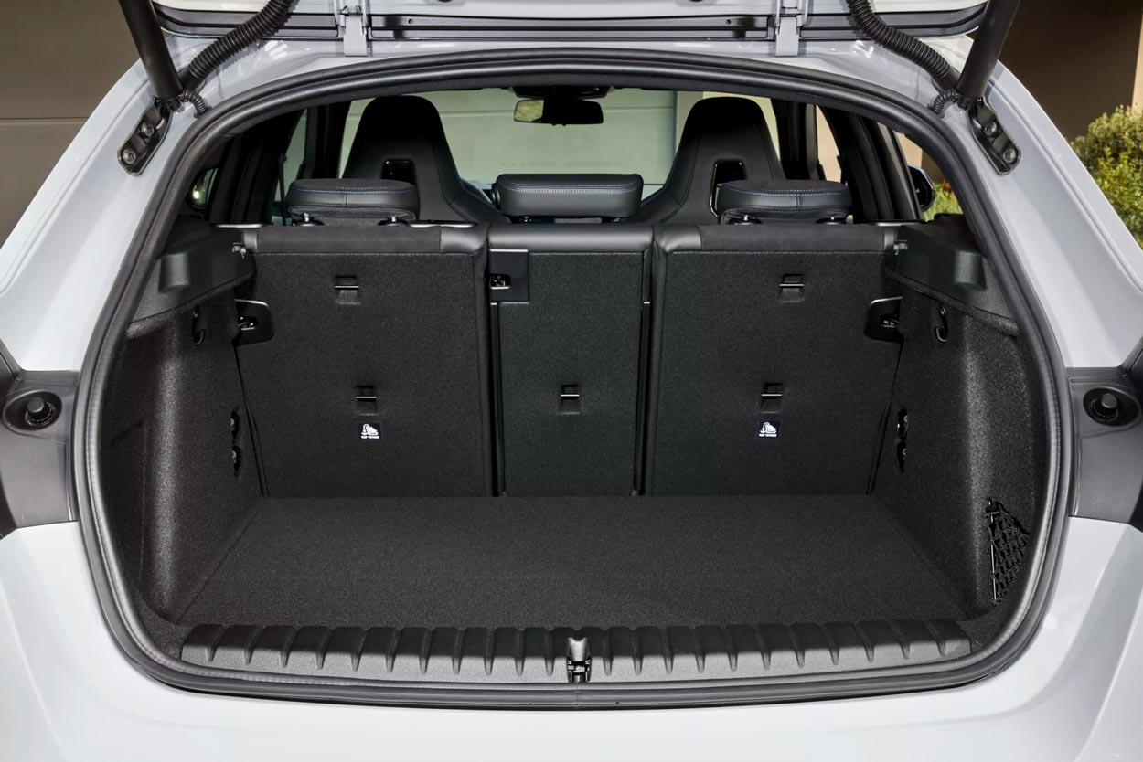 Багажник BMW_1-Series_2025
